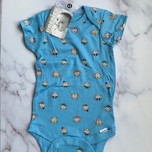 🌸Onesies Onesie - 12 Months